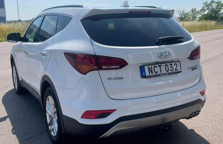 2021-08/hyundai-santa-fe-2.2-crdi-4wd-shiftronic-euro-6-7-sits-200-nct032-bytbil.com-2021-08-07-01.28.32.jpg